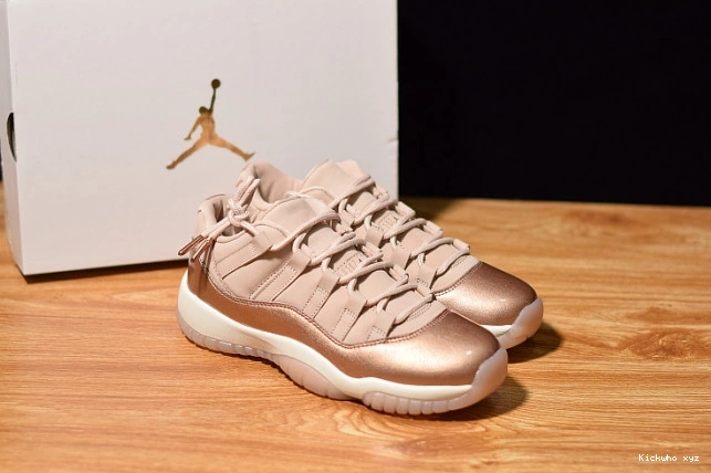Gold Rose 11 Low GS Jordan Air AH7860-105 0530